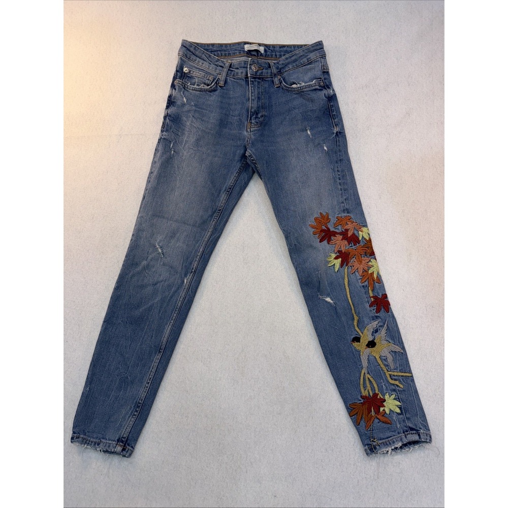Zara Woman Beautiful Embroidered Ankle Jeans Premium Denim‎ Collection Size 2